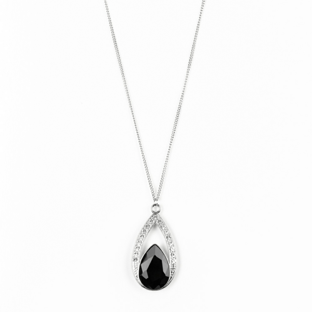 Necklace and earring set